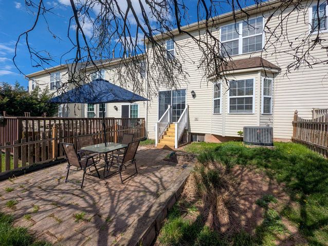 495 BERKSHIRE DR, Souderton, PA 18964