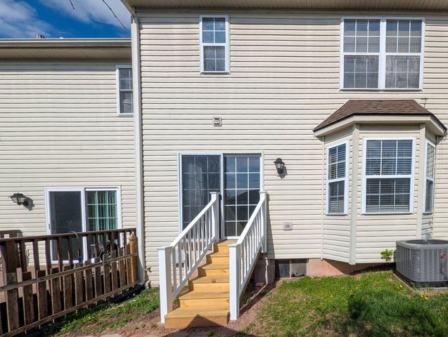 495 BERKSHIRE DR, Souderton, PA 18964