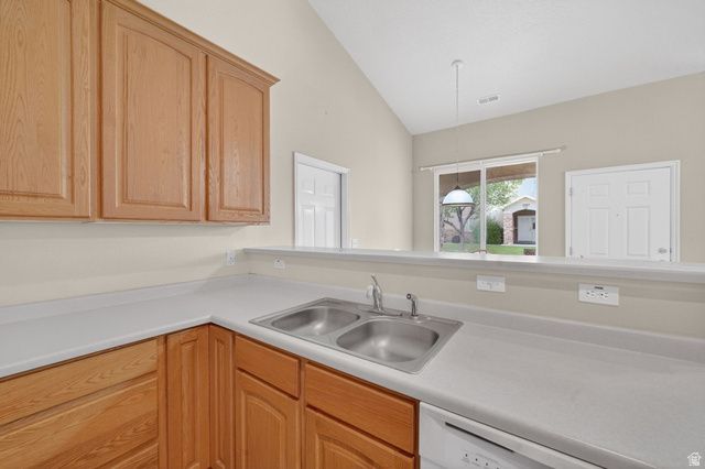 12381 S STOCKADE LN, Herriman, UT 84096