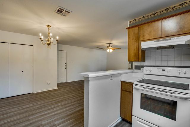 1720 Rawhide LOOP, Round Rock, TX 78681