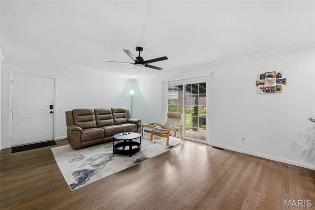 1018 Van Dyke Drive, Manchester, MO 63011