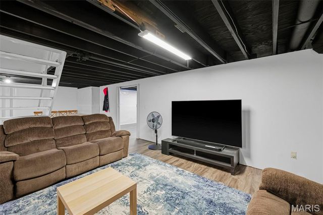 1018 Van Dyke Drive, Manchester, MO 63011