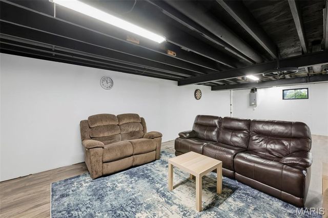 1018 Van Dyke Drive, Manchester, MO 63011