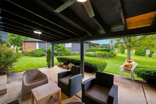 1018 Van Dyke Drive, Manchester, MO 63011