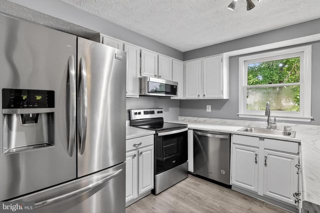11223 WESTPORT DR, Bowie, MD 20720