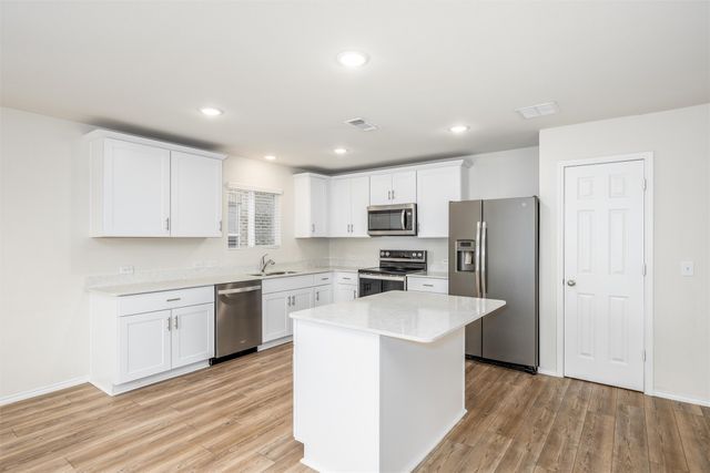 321 Glenwick Lane, Van Alstyne, TX 75495