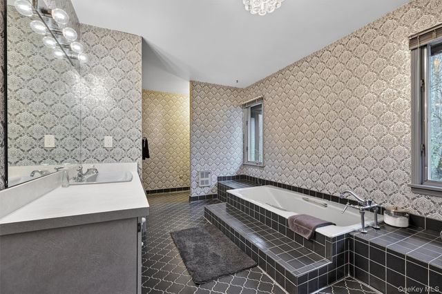 125 Post Hill Road, Mountain Dale, NY 12763