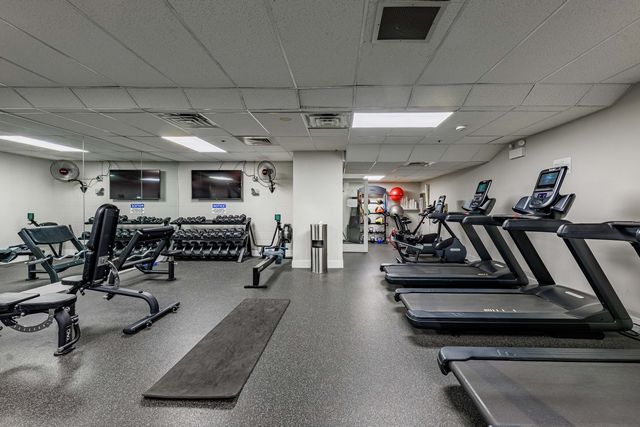 40 E 9th Street 1804, Chicago, IL 60605