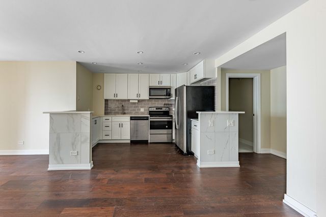 40 E 9th Street 1804, Chicago, IL 60605