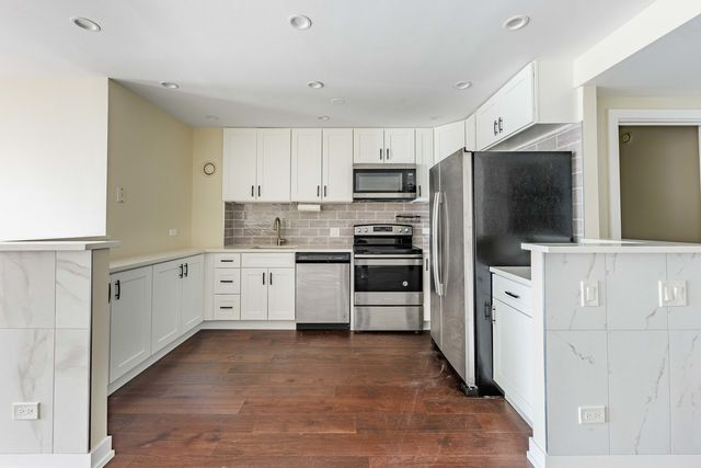 40 E 9th Street 1804, Chicago, IL 60605