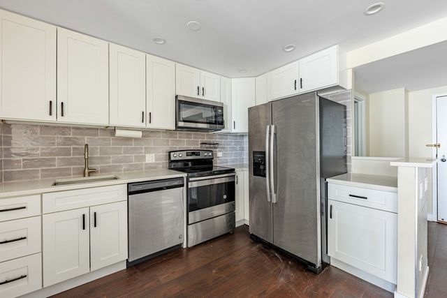 40 E 9th Street 1804, Chicago, IL 60605