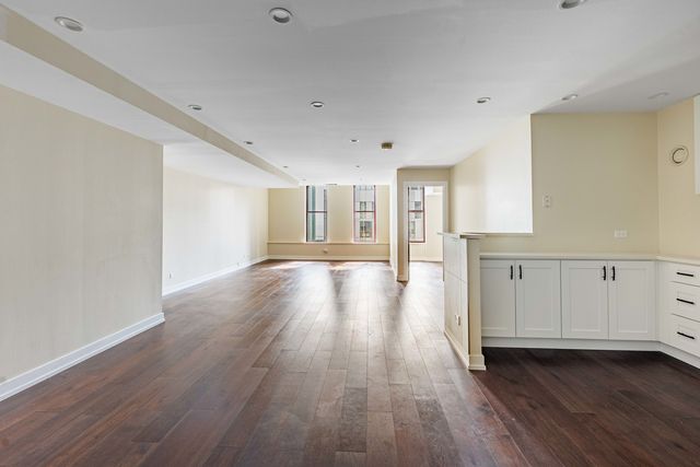 40 E 9th Street 1804, Chicago, IL 60605