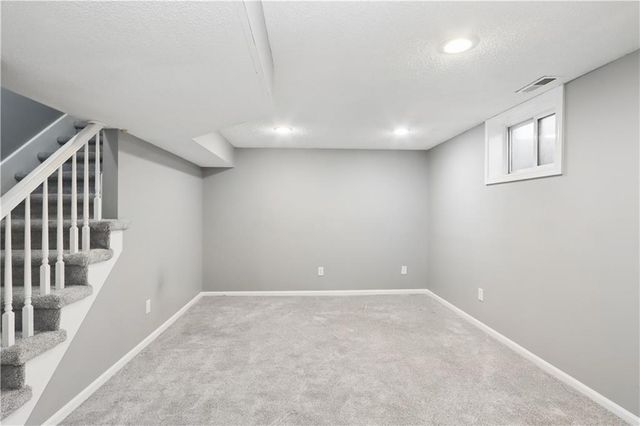 701 W 91st Street, Kansas City, MO 64114