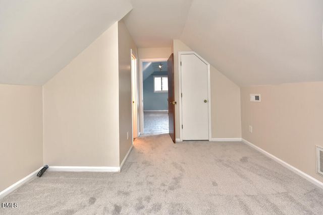 8 Tiffany Place, Durham, NC 27705