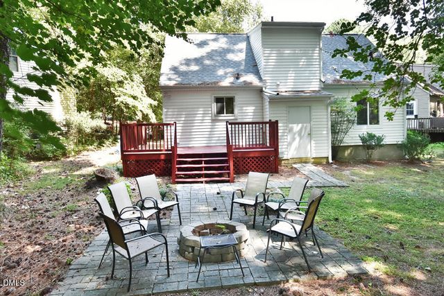 8 Tiffany Place, Durham, NC 27705