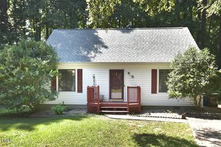 8 Tiffany Place, Durham, NC 27705