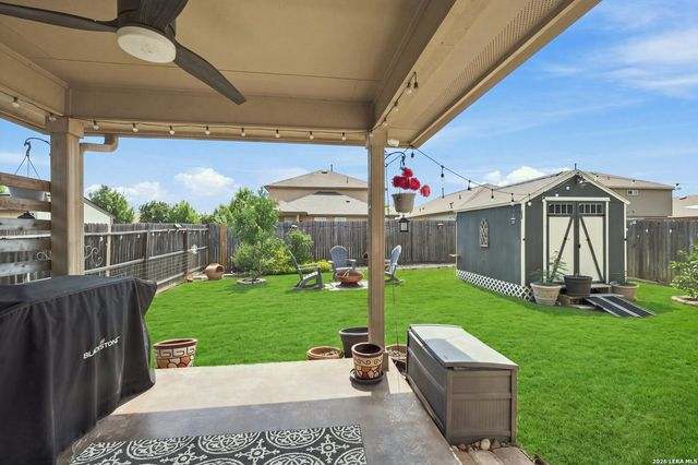 8934 Ironwood Hl, San Antonio, TX 78254