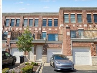 218 Mill Street, Rochester, MI 48307