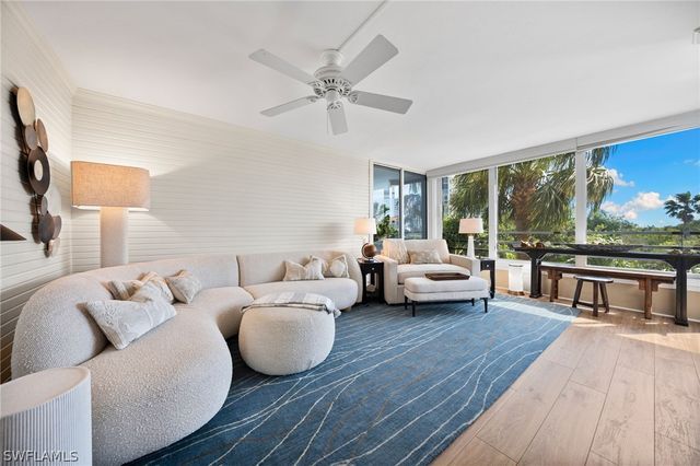 5555 Heron Point DR 302, Naples, FL 34108