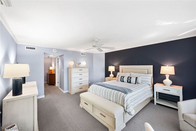 5555 Heron Point DR 302, Naples, FL 34108