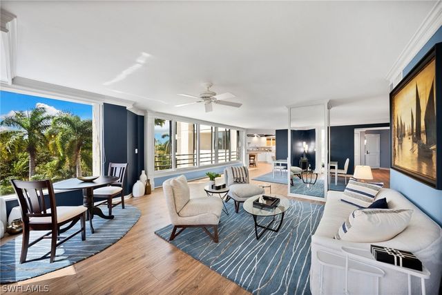 5555 Heron Point DR 302, Naples, FL 34108