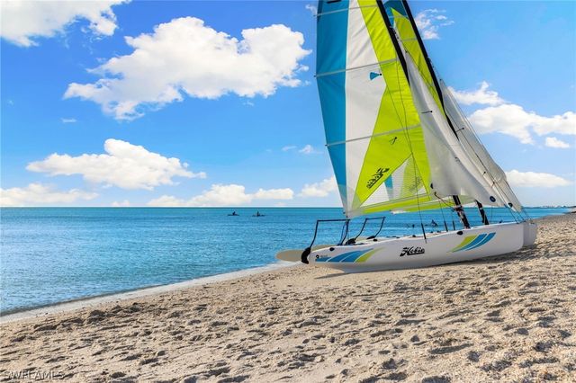 5555 Heron Point DR 302, Naples, FL 34108