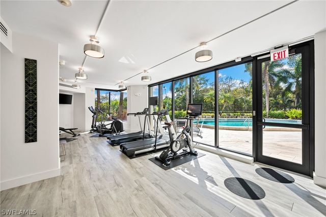 5555 Heron Point DR 302, Naples, FL 34108