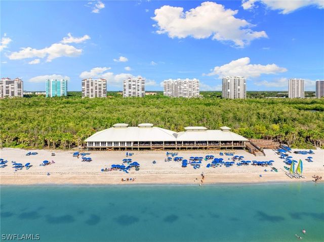 5555 Heron Point DR 302, Naples, FL 34108