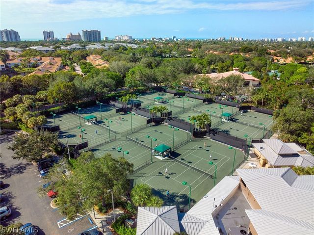 5555 Heron Point DR 302, Naples, FL 34108