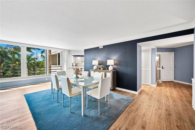 5555 Heron Point DR 302, Naples, FL 34108