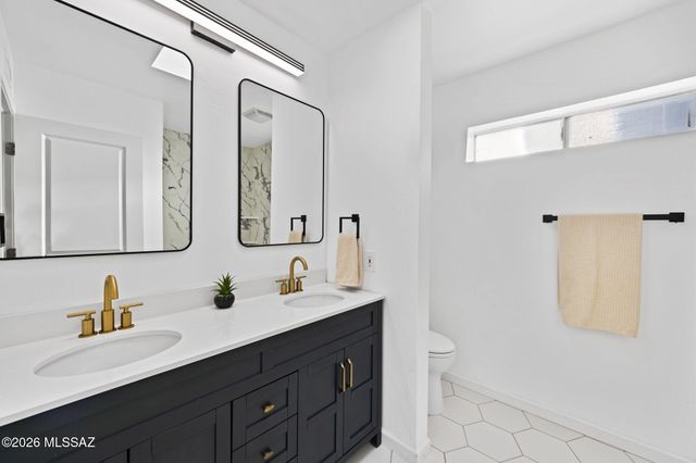 10631 E Rusty Spur Drive, Tucson, AZ 85749