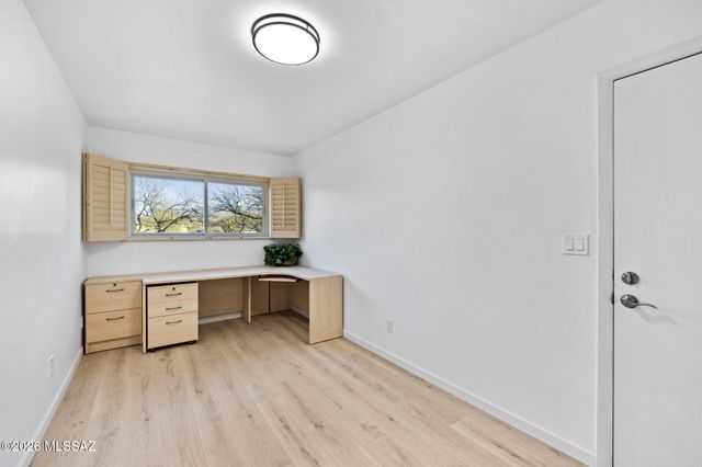 10631 E Rusty Spur Drive, Tucson, AZ 85749