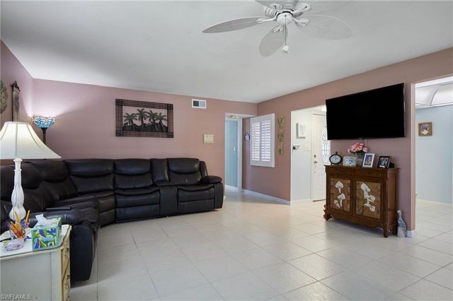 4765 Hidden Harbour BLVD, Fort Myers, FL 33919