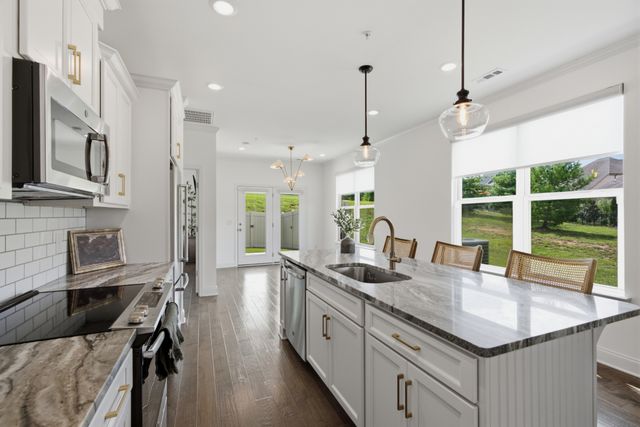 3008 Sassafras Ln, Thompsons Station, TN 37179