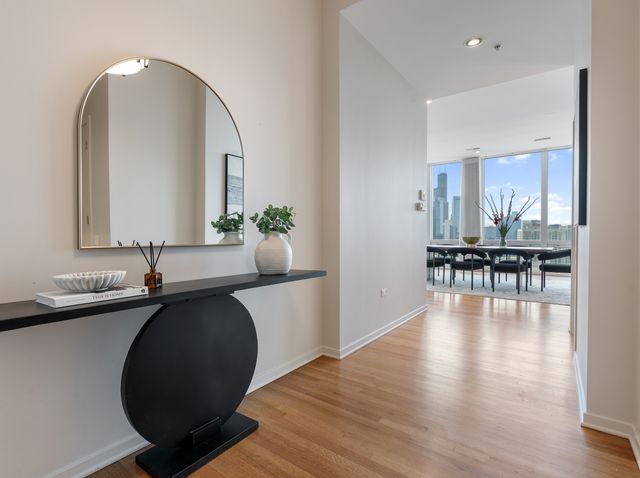 500 W Superior Street 2401, Chicago, IL 60654