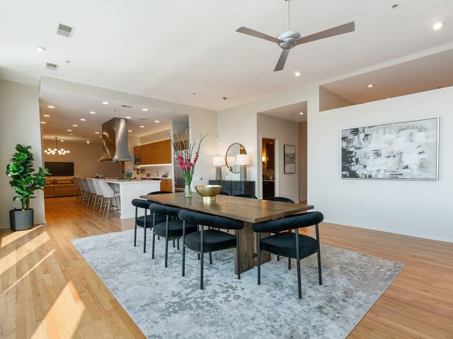 500 W Superior Street 2401, Chicago, IL 60654
