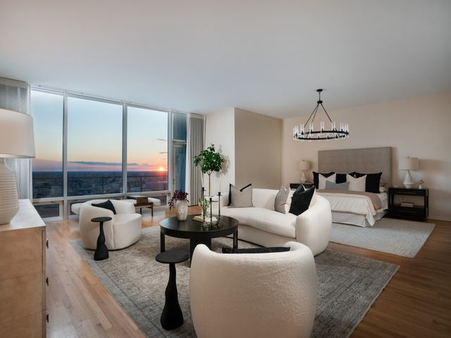500 W Superior Street 2401, Chicago, IL 60654