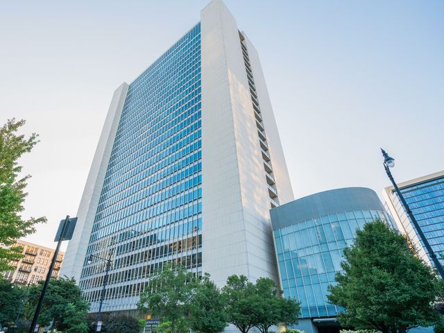 500 W Superior Street 2401, Chicago, IL 60654