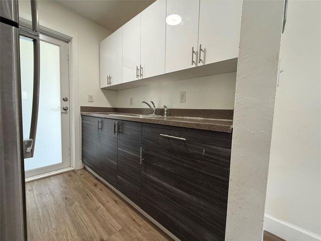 1857 Jefferson Street 205, Hollywood, FL 33020