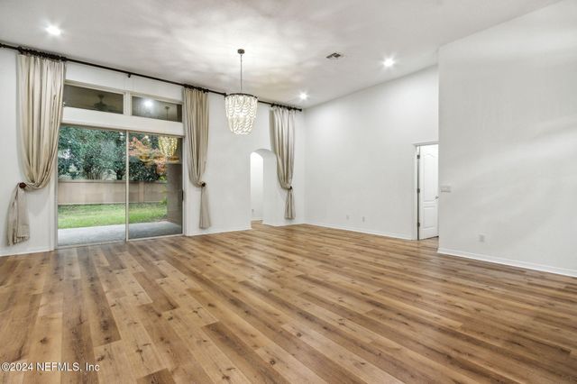 31 AMHERST Place, Ponte Vedra, FL 32081