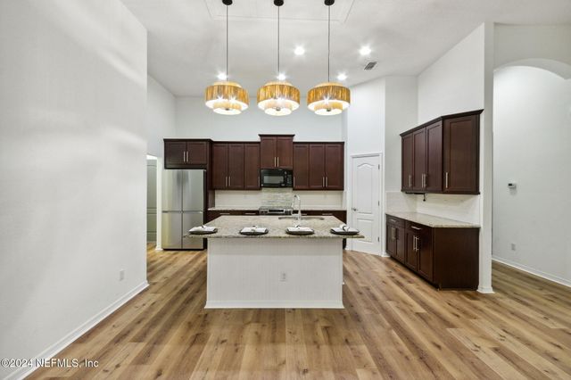 31 AMHERST Place, Ponte Vedra, FL 32081