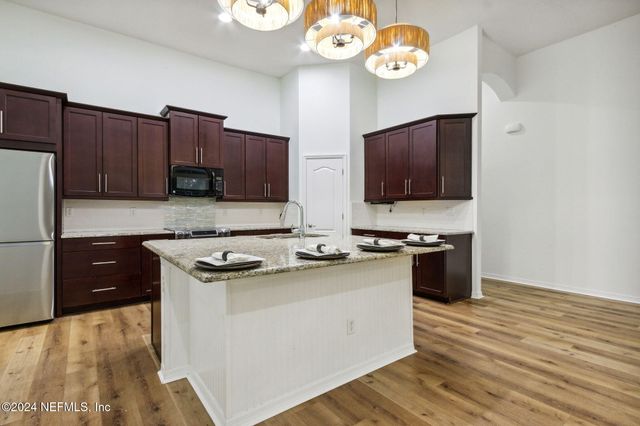 31 AMHERST Place, Ponte Vedra, FL 32081