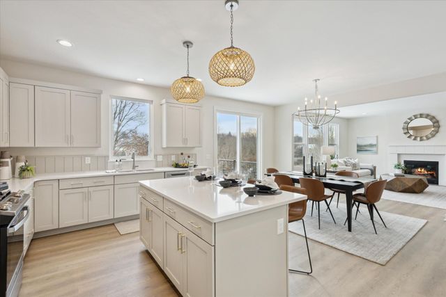 8197 Turning Stone, Kalamazoo, MI 49009