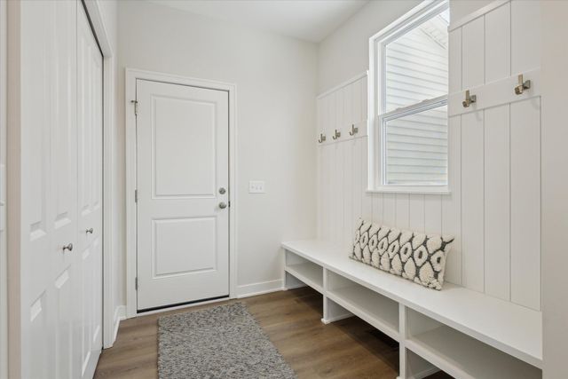 8197 Turning Stone, Kalamazoo, MI 49009