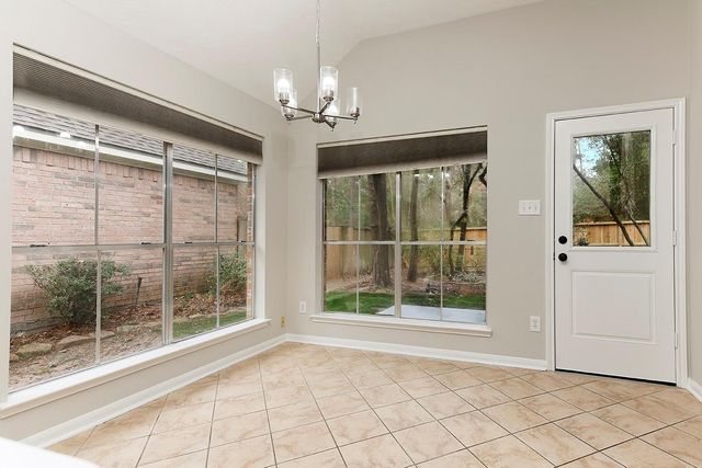 87 N Crossed Birch Place, The Woodlands, TX 77381