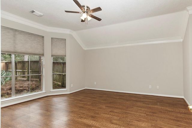 87 N Crossed Birch Place, The Woodlands, TX 77381