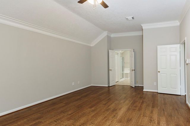 87 N Crossed Birch Place, The Woodlands, TX 77381