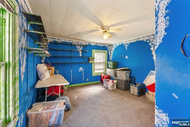 27 Oakland Avenue, Bloomfield, NJ 07003