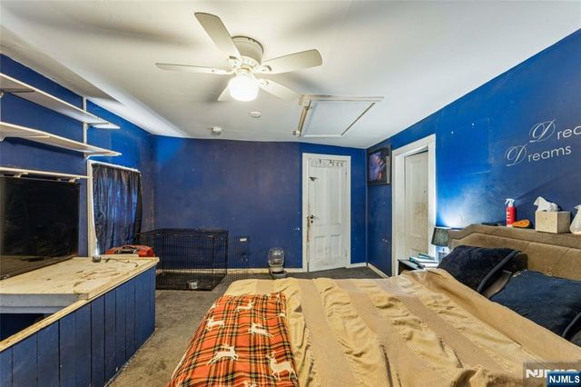 27 Oakland Avenue, Bloomfield, NJ 07003