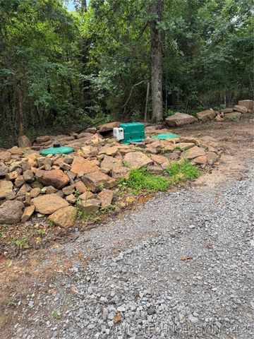 33455 State Highway 82, Cookson, OK 74427